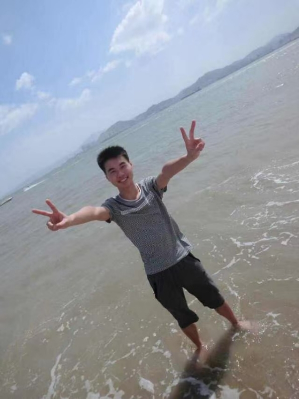 鱼头zzz的第二张照片--乌鲁木齐相亲服务中心