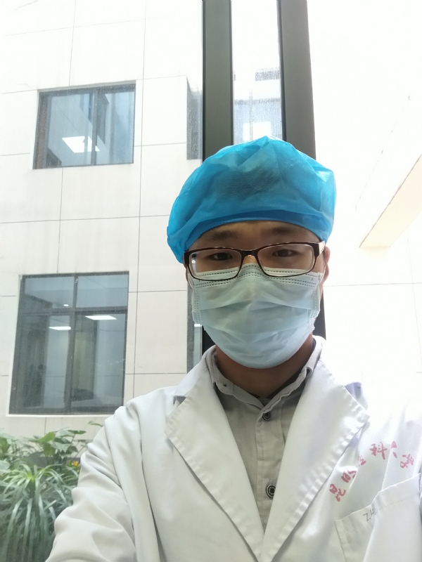 口腔小医生的第一张照片--乌鲁木齐相亲服务中心