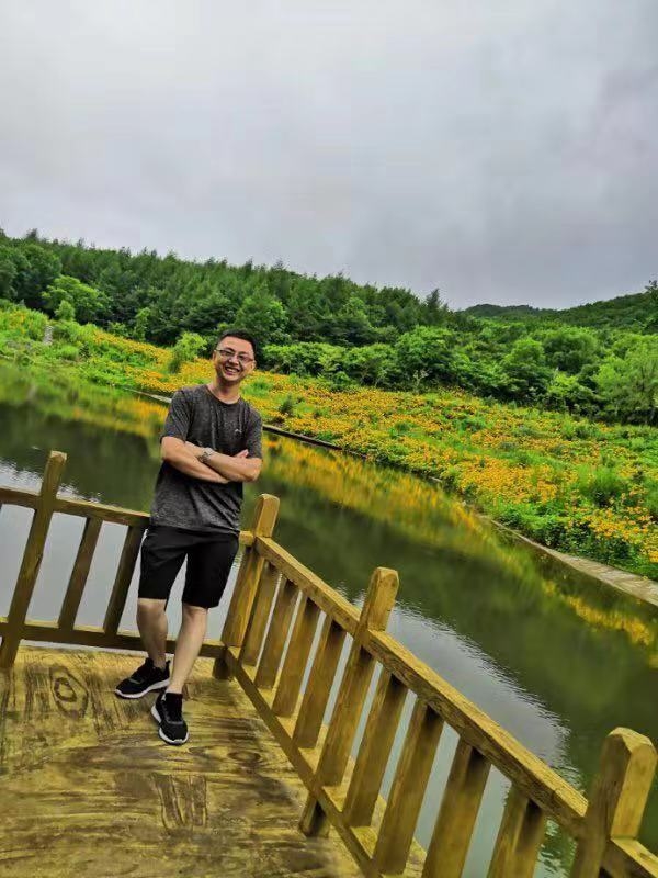 正能量的第二张照片--乌鲁木齐相亲服务中心