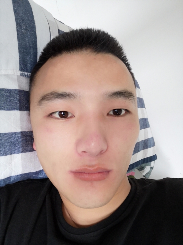 诚信交友的第一张照片--乌鲁木齐相亲服务中心