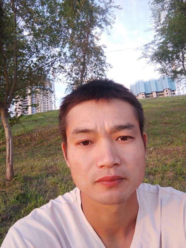 川子的第一张照片--乌鲁木齐相亲服务中心