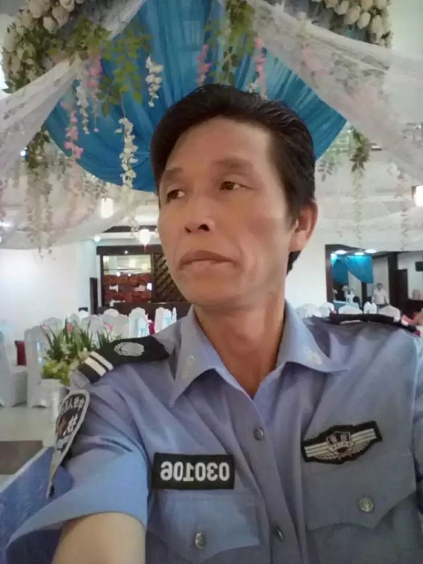 卧窗听雨的第二张照片--乌鲁木齐相亲服务中心