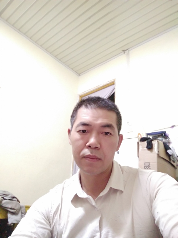 为伊消得人憔悴的第一张照片--乌鲁木齐相亲服务中心