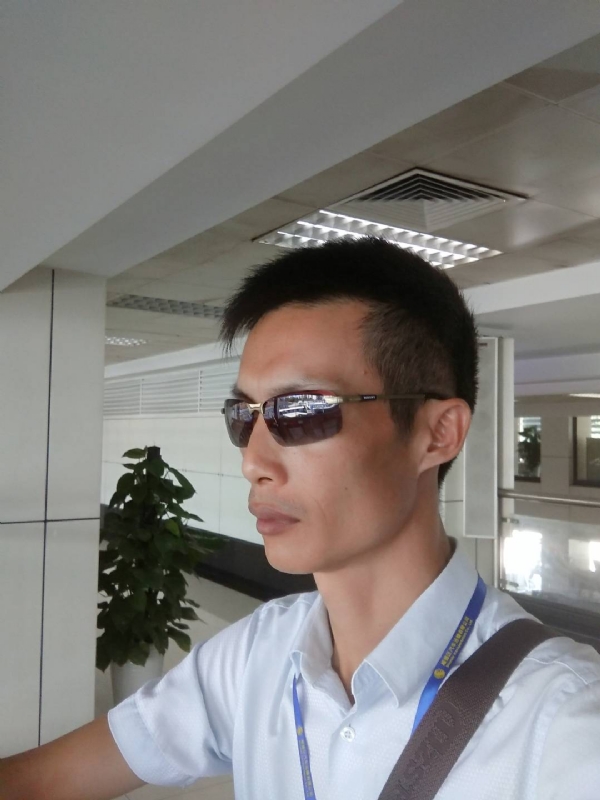 缘起缘灭的第一张照片--乌鲁木齐相亲服务中心