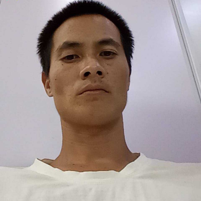 孤独的第一张照片--乌鲁木齐相亲服务中心