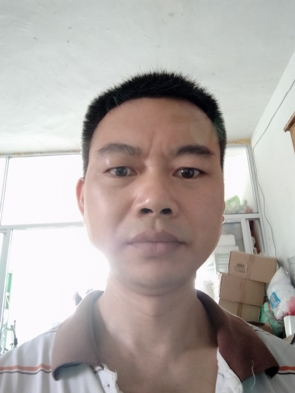 平凡一生的第一张照片--乌鲁木齐相亲服务中心