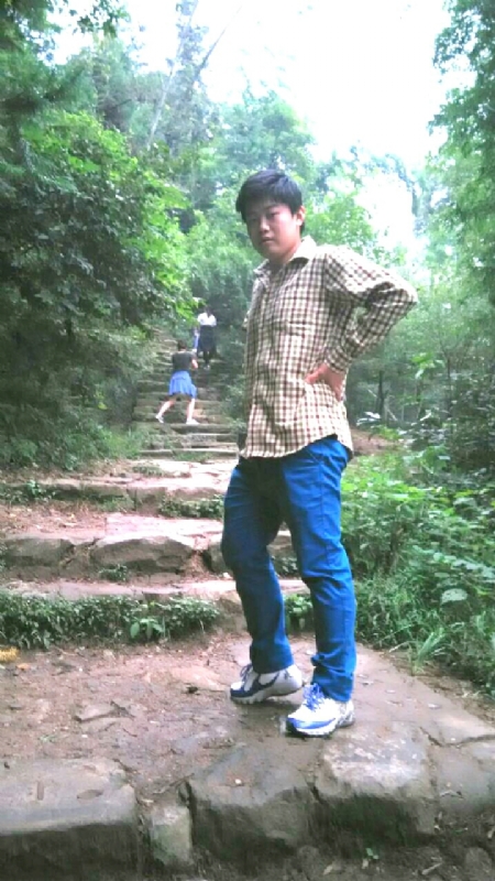 致春的第一张照片--乌鲁木齐相亲服务中心