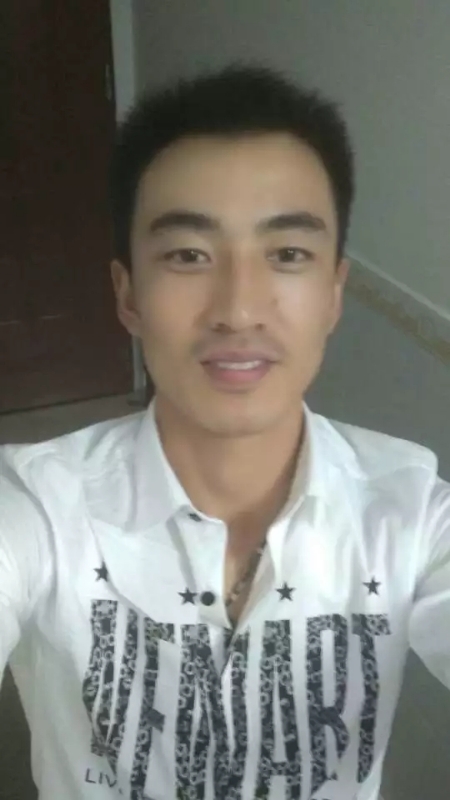 等待你的出现的第一张照片--乌鲁木齐相亲服务中心