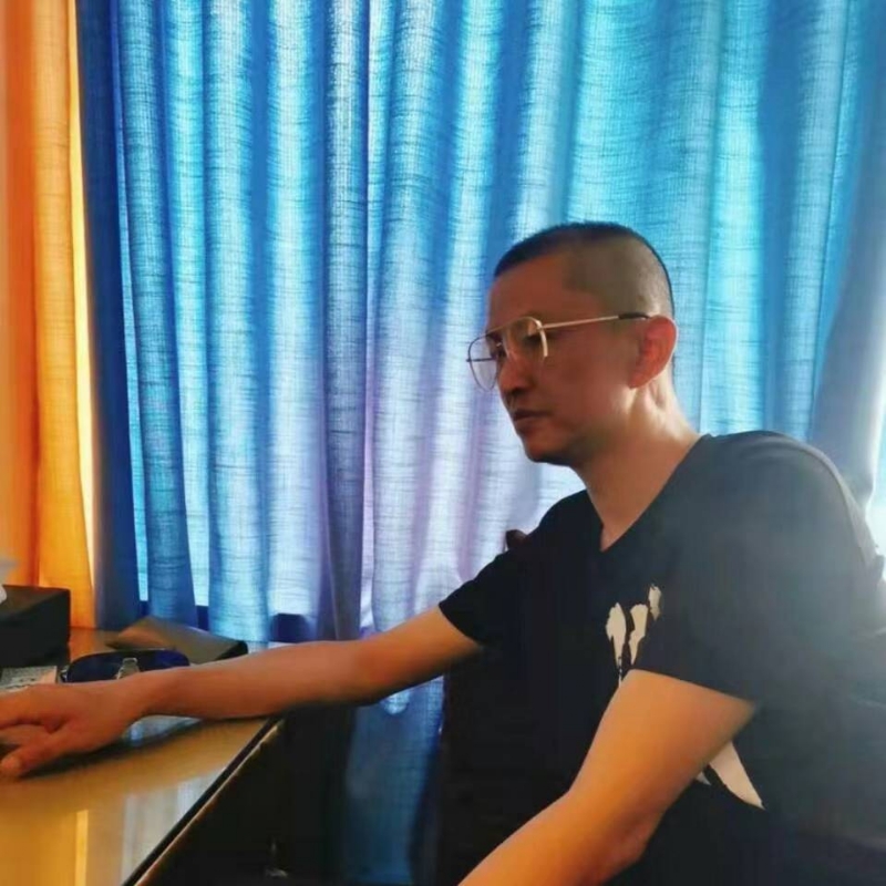 静心的第一张照片--乌鲁木齐相亲服务中心