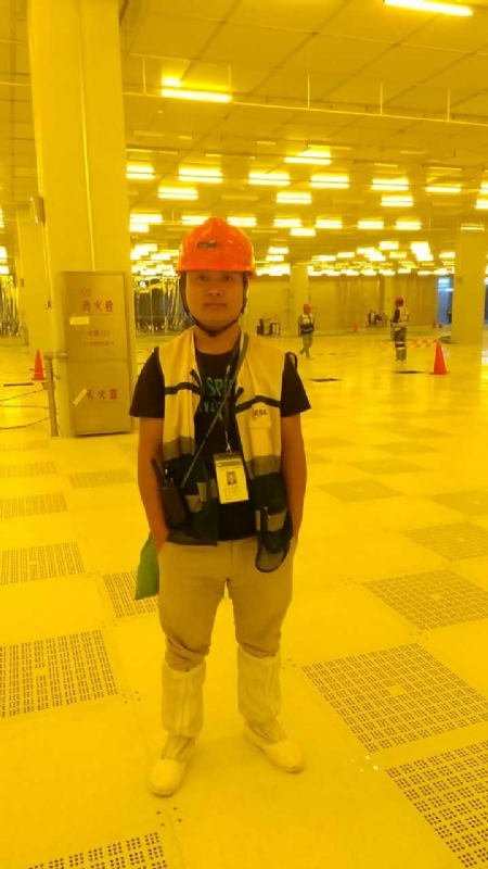 一个傻子的第一张照片--乌鲁木齐相亲服务中心