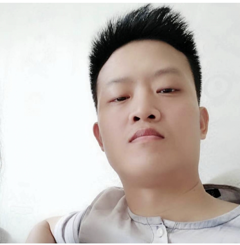 帅不帅由你决定的第一张照片--乌鲁木齐相亲服务中心