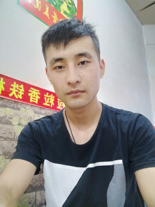 回归有无的第一张照片--乌鲁木齐相亲服务中心