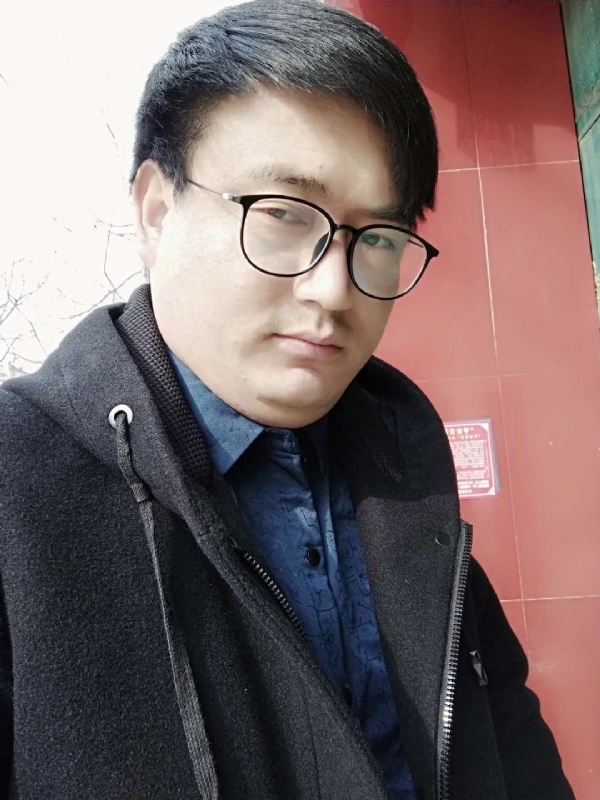 史凯的第一张照片--乌鲁木齐相亲服务中心