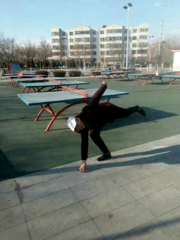 载正的第二张照片--乌鲁木齐相亲服务中心