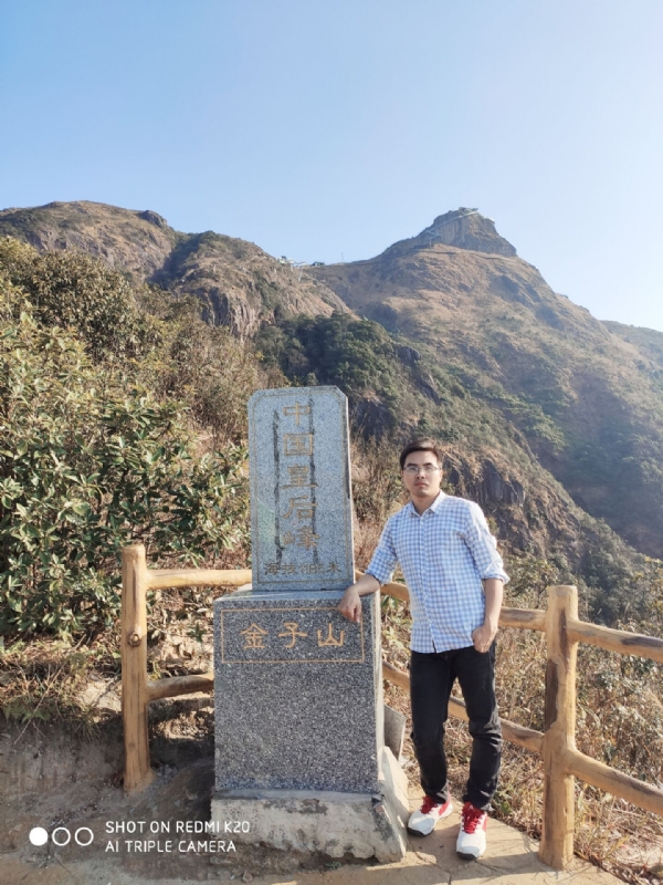 塞外剑客的第一张照片--乌鲁木齐相亲服务中心