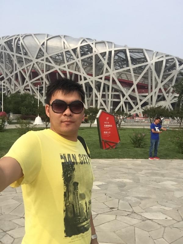 艾心的第一张照片--乌鲁木齐相亲服务中心