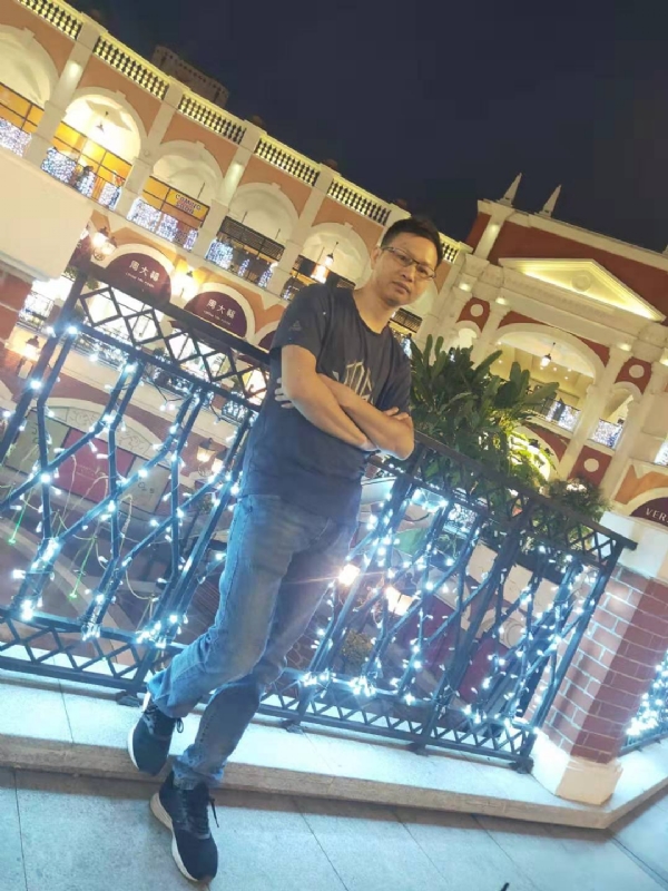 落单恋人的第一张照片--乌鲁木齐相亲服务中心