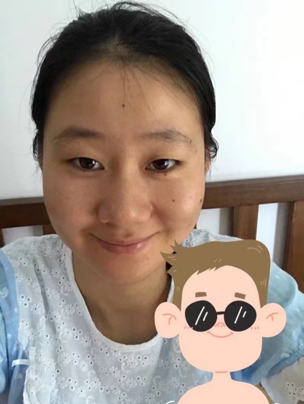 丽丽的第一张照片--乌鲁木齐相亲服务中心