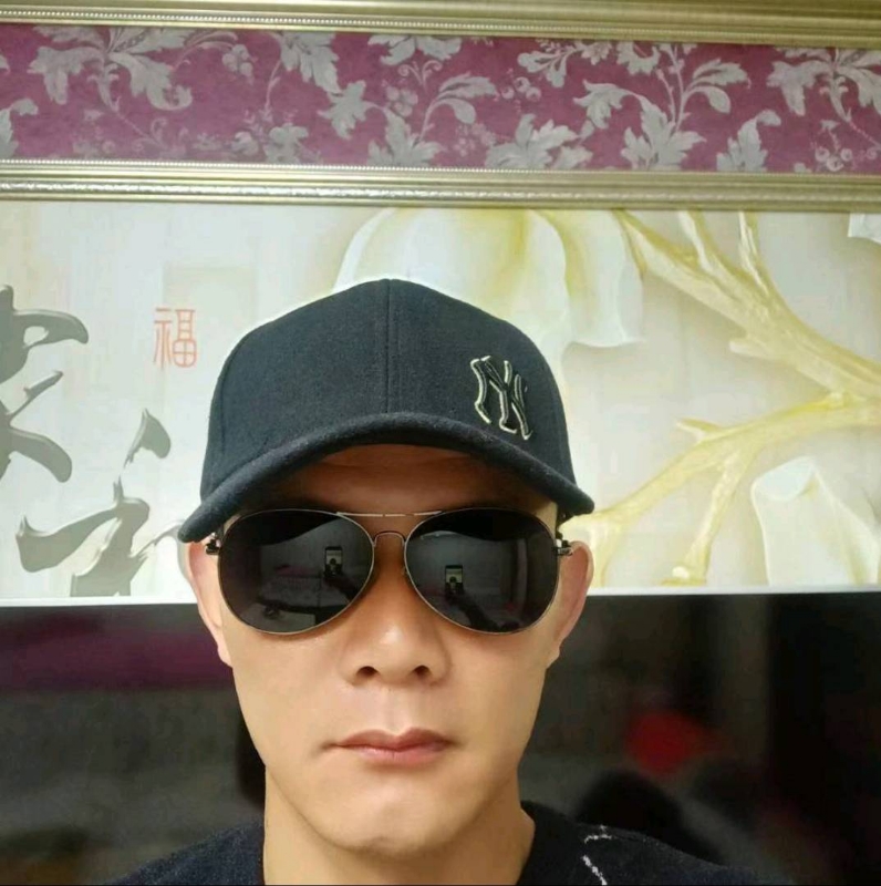 阿海的第二张照片--乌鲁木齐相亲服务中心