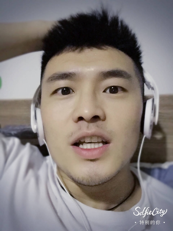 开心最好的第一张照片--乌鲁木齐相亲服务中心