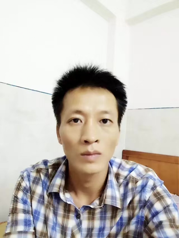 流年未亡的第一张照片--乌鲁木齐相亲服务中心