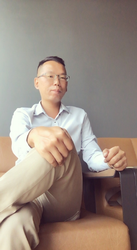 LI的第一张照片--乌鲁木齐相亲服务中心