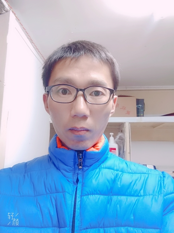 平凡的风的第一张照片--乌鲁木齐相亲服务中心