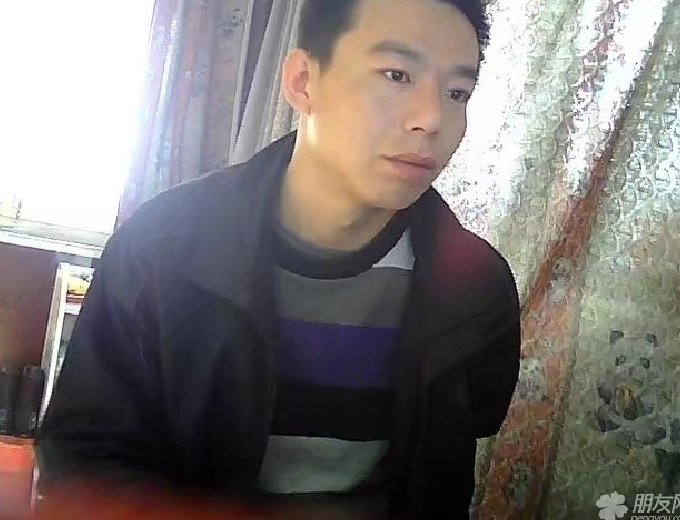 向钱奔跑的第一张照片--乌鲁木齐相亲服务中心