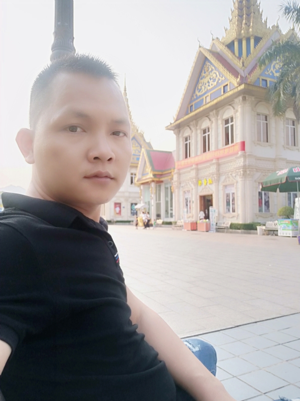 漂泊者的第一张照片--乌鲁木齐相亲服务中心