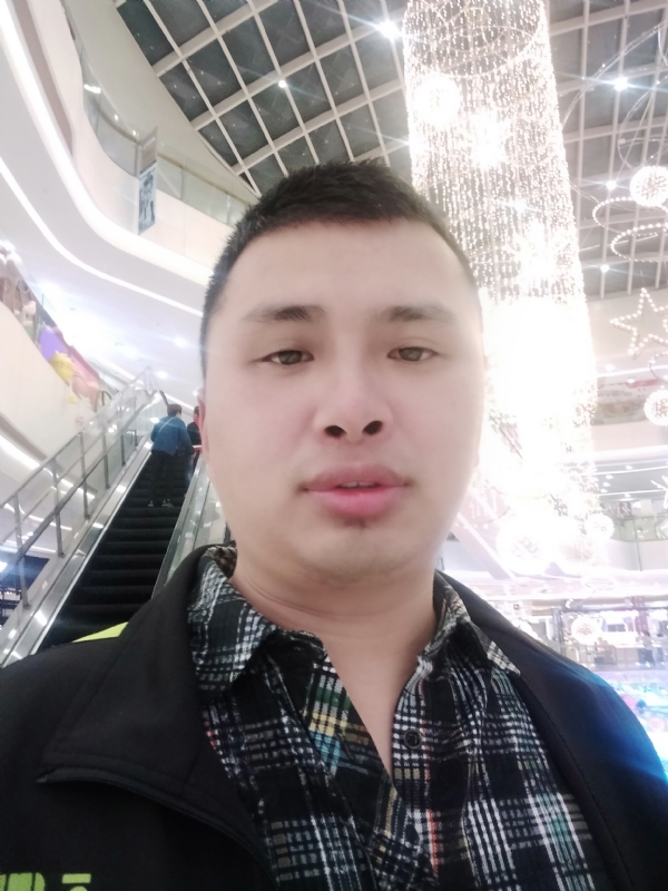 小胖的第一张照片--乌鲁木齐相亲服务中心