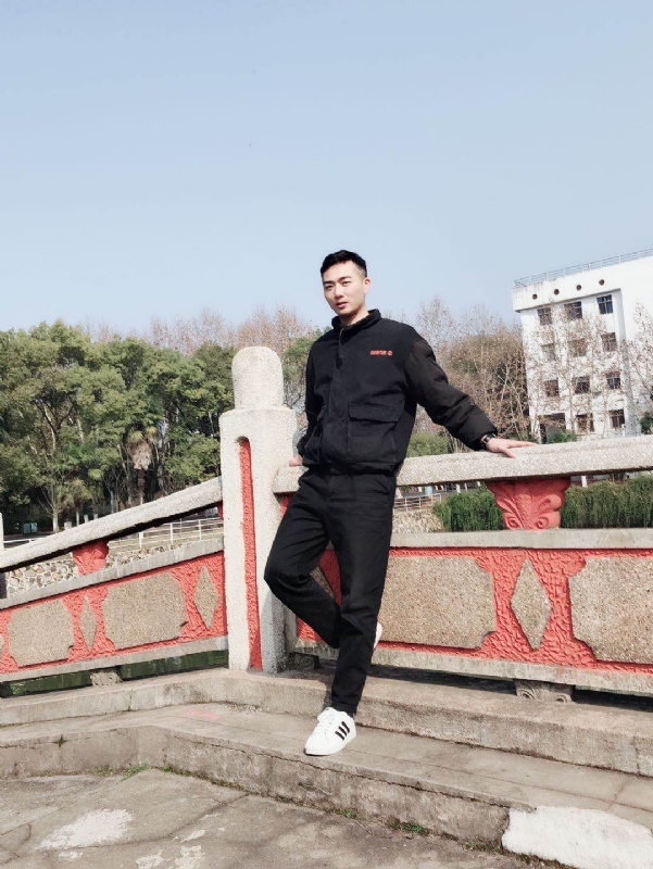 柒玥的第一张照片--乌鲁木齐相亲服务中心