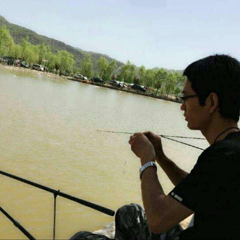 存在的第一张照片--乌鲁木齐相亲服务中心