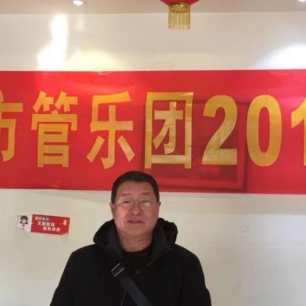 大地神鹰的第一张照片--乌鲁木齐相亲服务中心