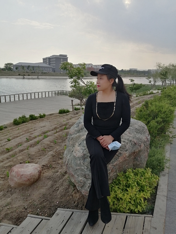 阳光你好的第三张照片--乌鲁木齐相亲服务中心
