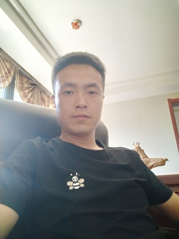 董星星的第一张照片--乌鲁木齐相亲服务中心