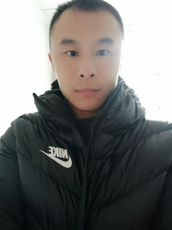 clulessboy的第一张照片--乌鲁木齐相亲服务中心