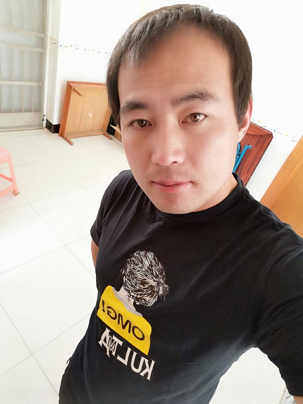 东海龙王的第二张照片--乌鲁木齐相亲服务中心