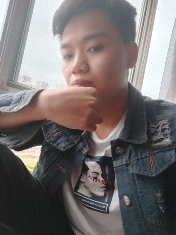 鬼卿的第四张照片--乌鲁木齐相亲服务中心