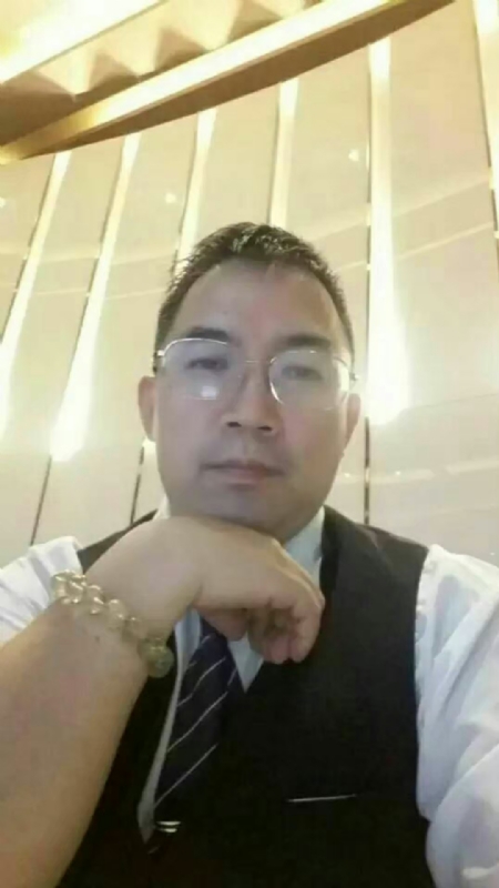 wen哥的第一张照片--乌鲁木齐相亲服务中心