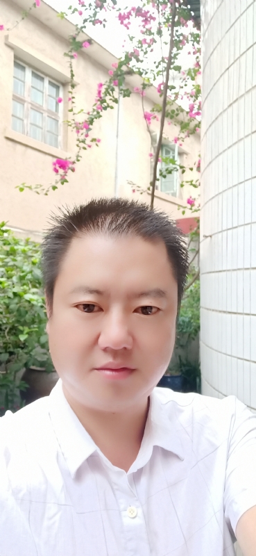 陈欢翔的第一张照片--乌鲁木齐相亲服务中心