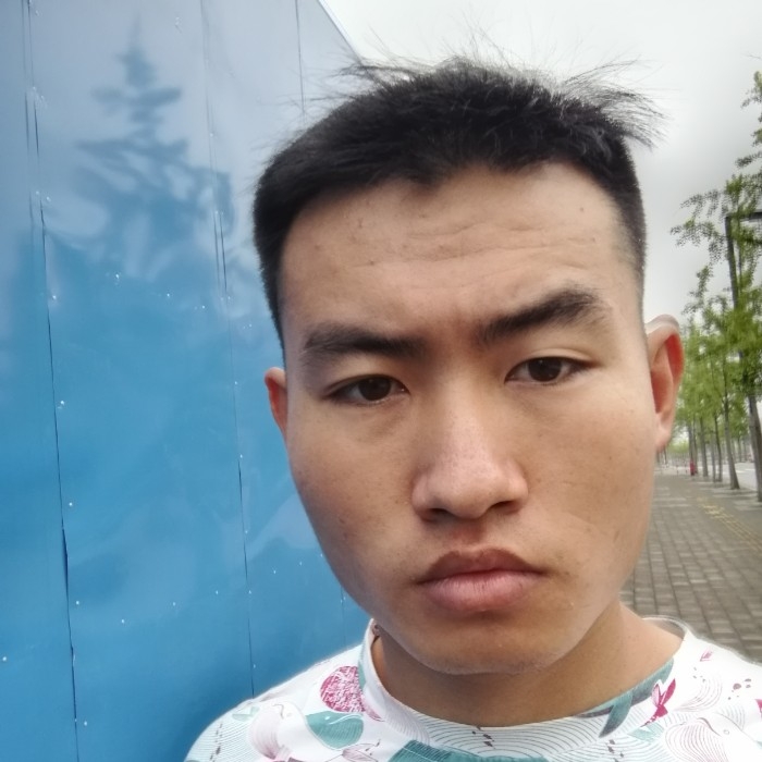 爱一个哦的第一张照片--乌鲁木齐相亲服务中心