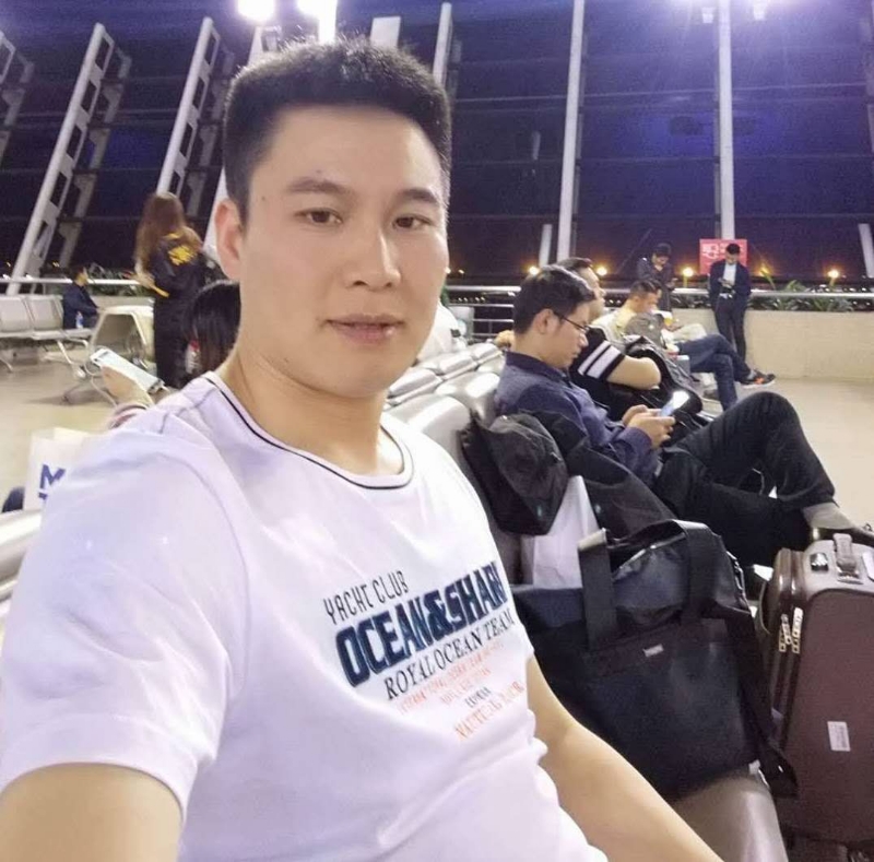 阳光灿烂的第一张照片--乌鲁木齐相亲服务中心