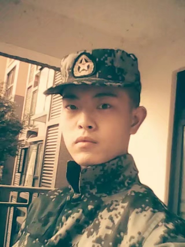 深情留给意中人aaaa的第一张照片--乌鲁木齐相亲服务中心