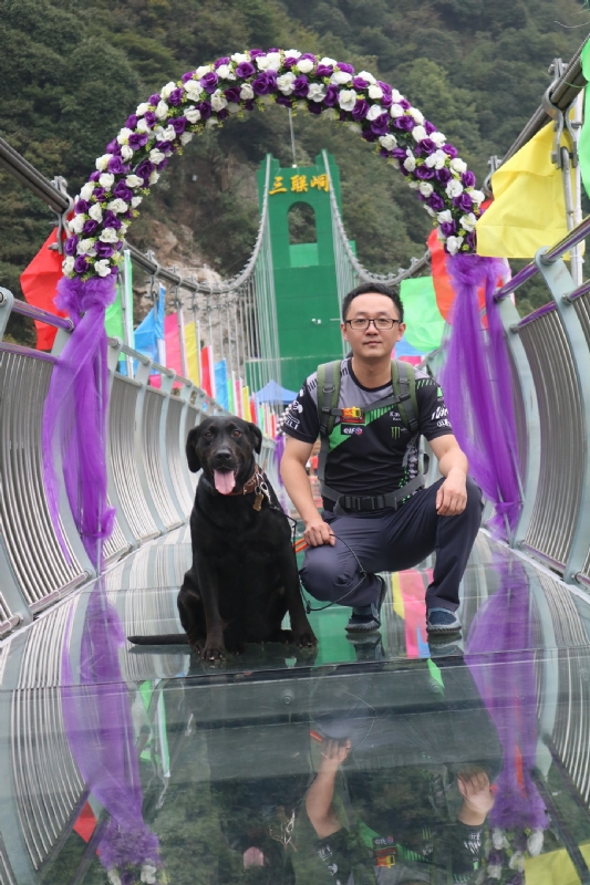 离人的第一张照片--乌鲁木齐相亲服务中心