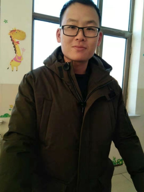 品上男人的第一张照片--乌鲁木齐相亲服务中心