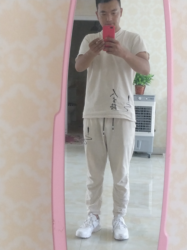 一天一根烟的第一张照片--乌鲁木齐相亲服务中心