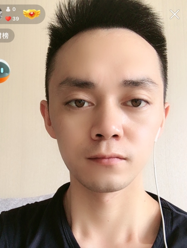 游爽的第一张照片--乌鲁木齐相亲服务中心