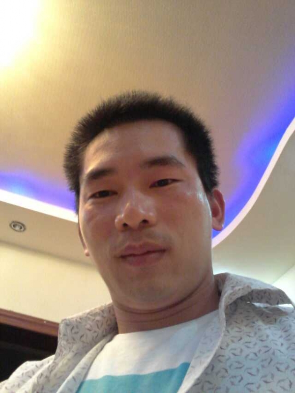 你好呀的第一张照片--乌鲁木齐相亲服务中心