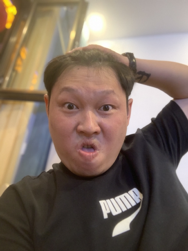 飞飞的第一张照片--乌鲁木齐相亲服务中心