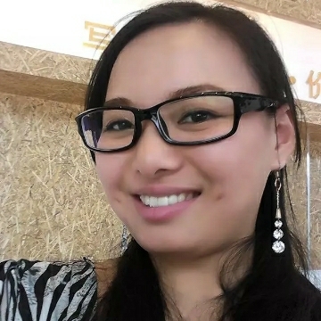 蕊倪的第一张照片--乌鲁木齐相亲服务中心